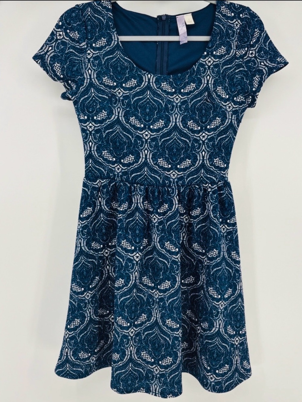 Ayla Women’s Small Blue & White Patterned Fit-and-Flare Dress